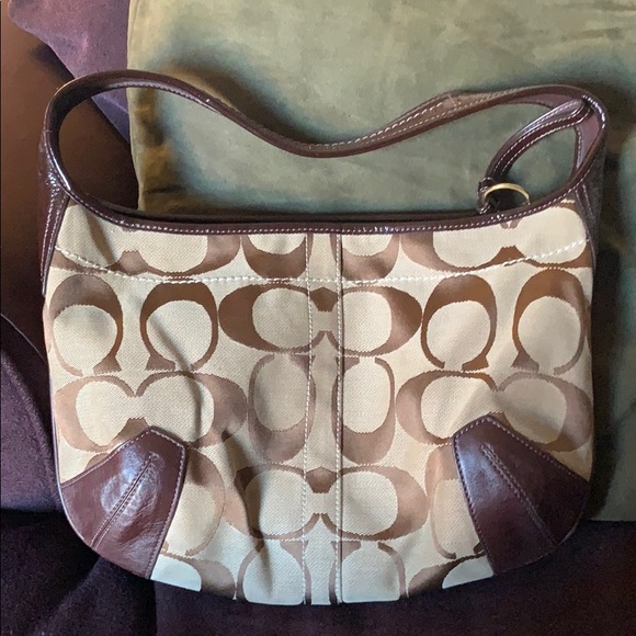 Coach Ergo Signature Hobo great condition - Picture 2 of 6